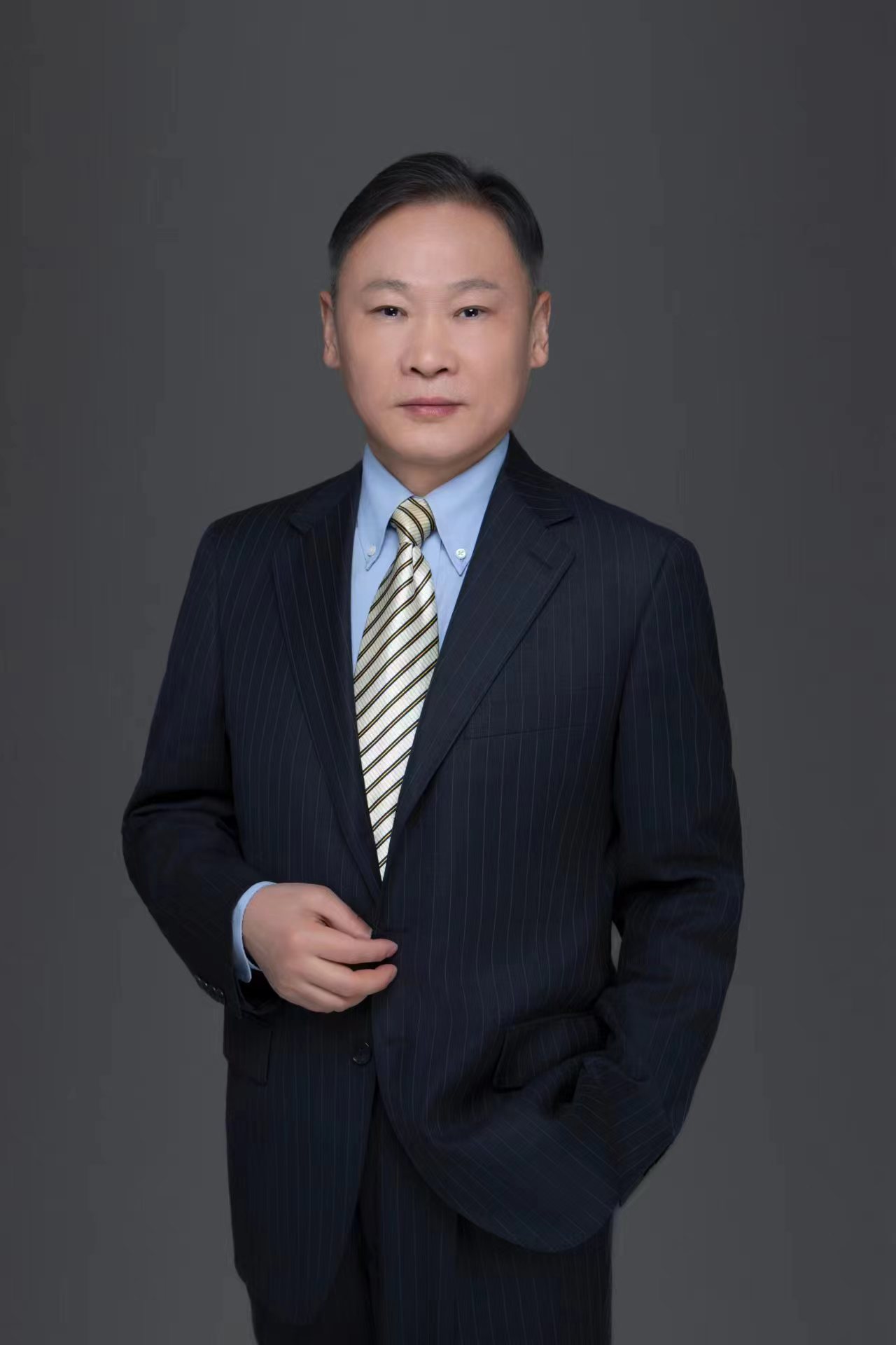 张兴奎律师